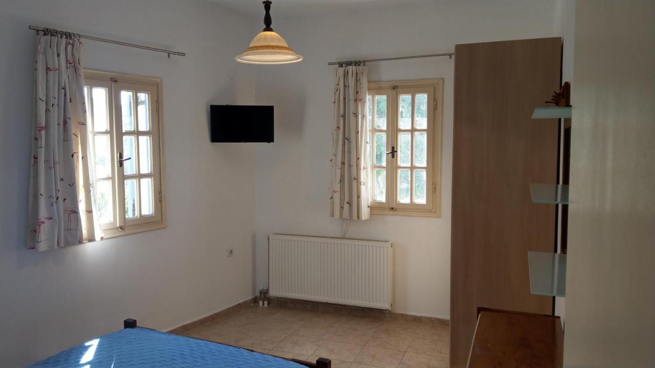 Chora Place Sikinos Exterior photo