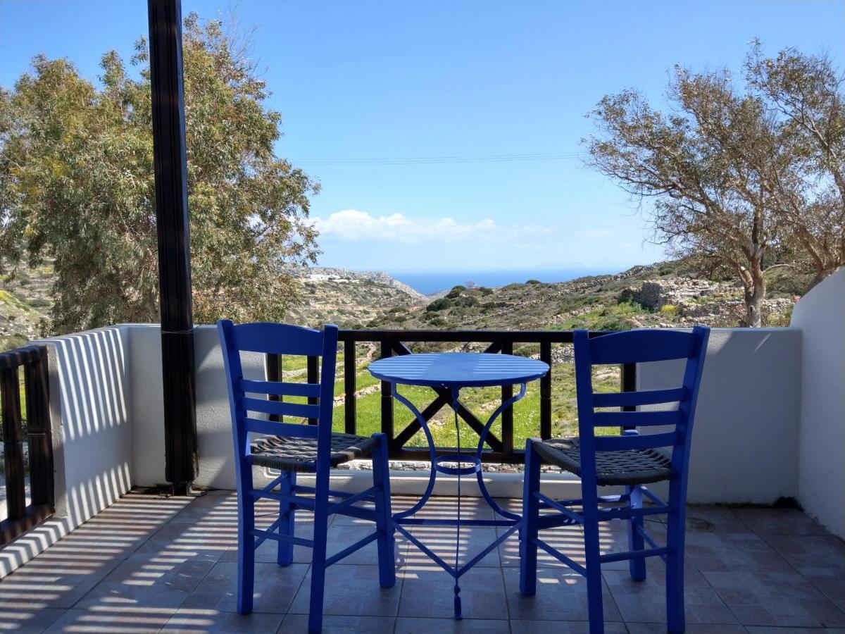 Chora Place Sikinos Exterior photo